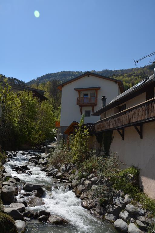 A Vous Les Trois Vallees 布里德莱班 外观 照片